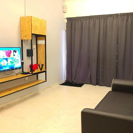Panda Homestay 세렘반 외부 사진