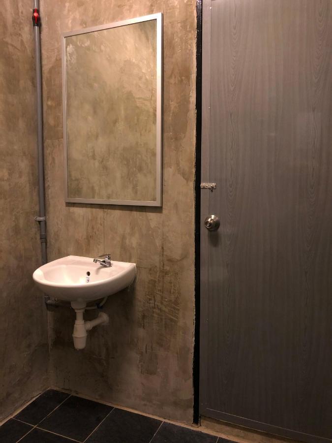 Panda Homestay 세렘반 외부 사진