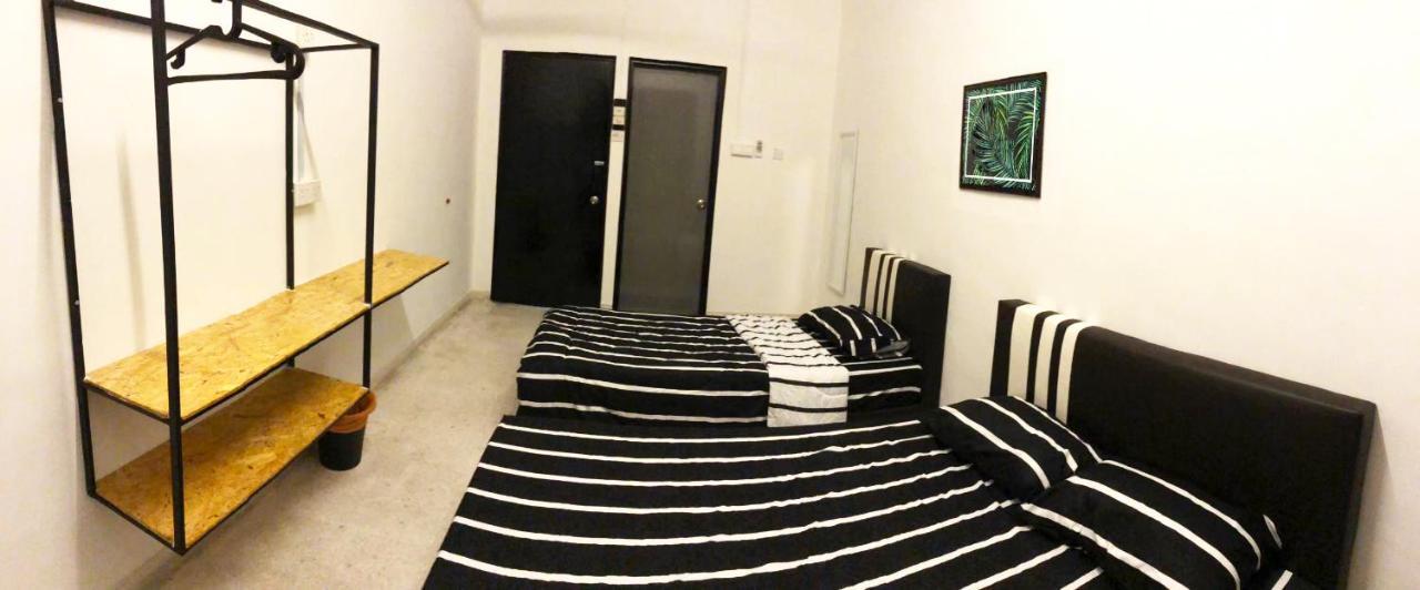 Panda Homestay 세렘반 외부 사진