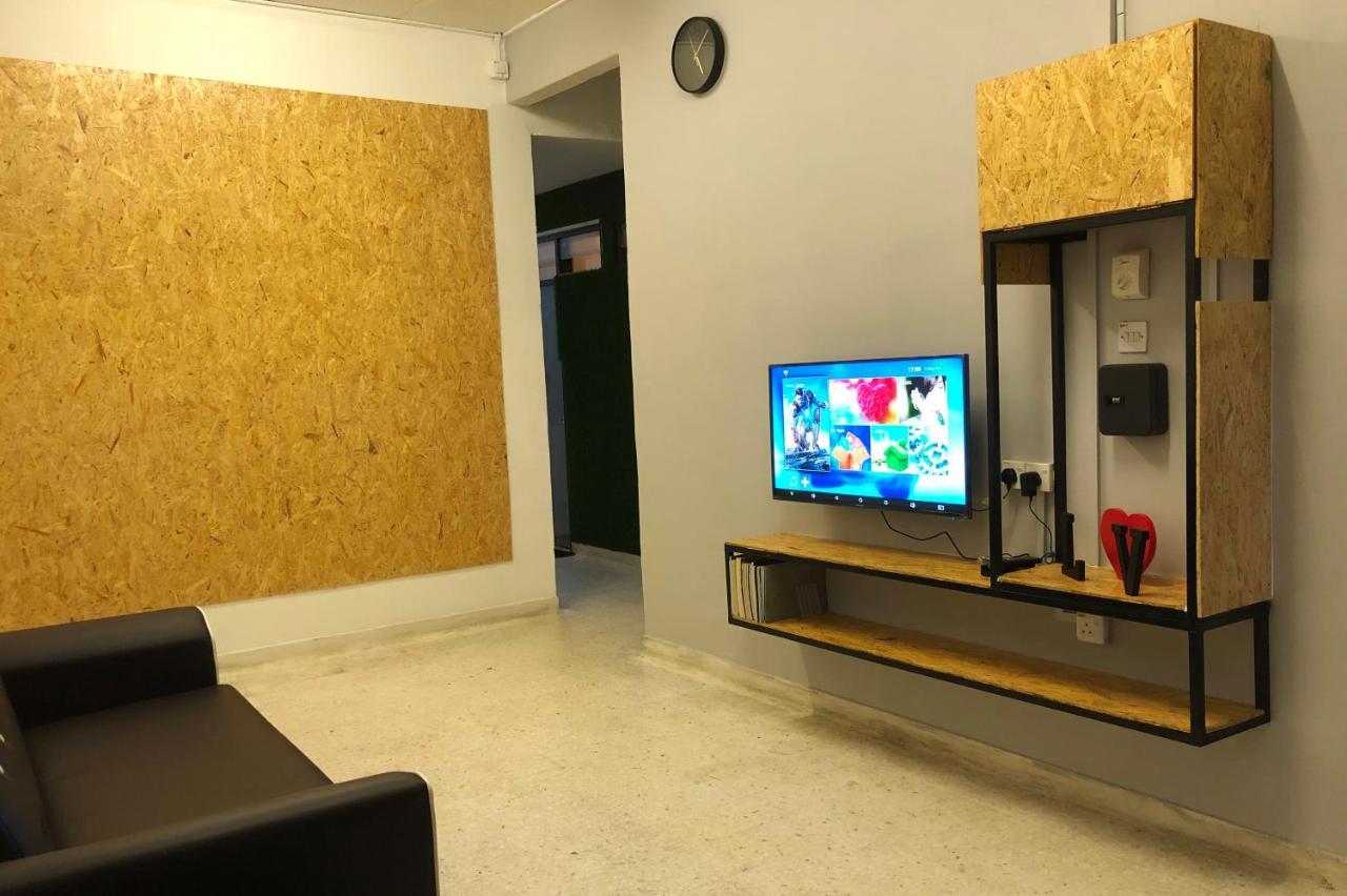 Panda Homestay 세렘반 외부 사진